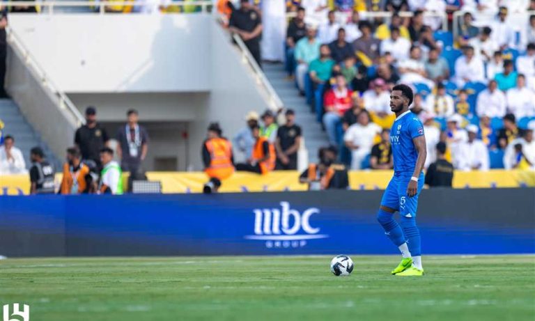 تقرير: اتحاد جدة يعرض التكفل براتب البليهي من أجل موافقة الهلال على رحيله
                
                يتقدم اتحاد جدة بعرض جديد من أجل الحصول على خدمات علي البليهي مدافع الهلال على سبيل الإعارة.
                الإثنين، 18 أغسطس 2025 - 10:16