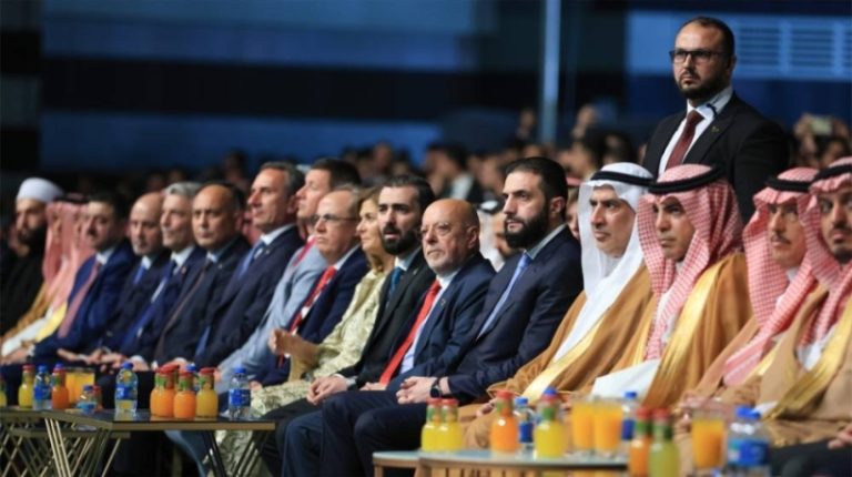 اتفاقيات جديدة بين السعودية وسوريا في مجالات الطاقة والاستثمار والتجارة لتعزيز التعاون المشترك.