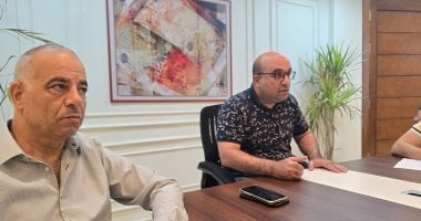 اجتماع موسع لرئيس جهاز حدائق أكتوبر مع الشركات المنفذة للأعمال