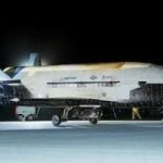 الطائرة الفضائية الأمريكية X-37B تختبر نظام ملاحة كمي قد يلغي الحاجة إلى GPS