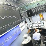 الأسهم الأوروبية تنخفض وستوكس 600 يتجه لمكاسب الأسبوع الثالث على التوالي