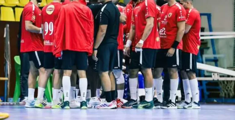 الأهلي والزمالك يفوزان على الزهور وسموحة في دوري المحترفين لكرة اليد