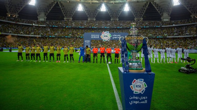 أهلا دوري روشن السعودي | الأهلي ونيوم صدام الكبار في الليلة الأولى .. و 4 أندية تبحث عن 3 نقاط