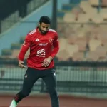 حدث فجرا في الأهلي.. موقف الشناوي من الزمالك وبيراميدز ولاعب يؤجل التجديد وتحذير ريبيرو