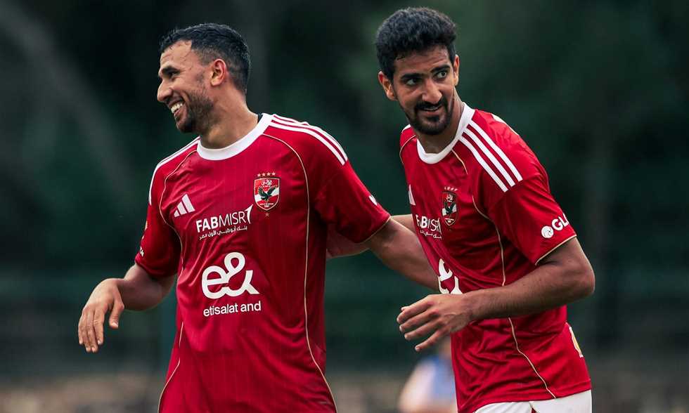 ميركاتو في الجول - زيزو وتريزيجيه وعودة شريف على رأس 8 تدعيمات لـ الأهلي
                
                دعم فريق الأهلي صفوفه بـ 8 صفقات صيفية قبل انطلاق الموسم الجديد.
                الخميس، 07 أغسطس 2025 - 12:40