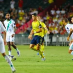الأهلي ينهي "مسيرة" بينتو.. خطأ فادح يورط النصر في نهائي السوبر السعودي