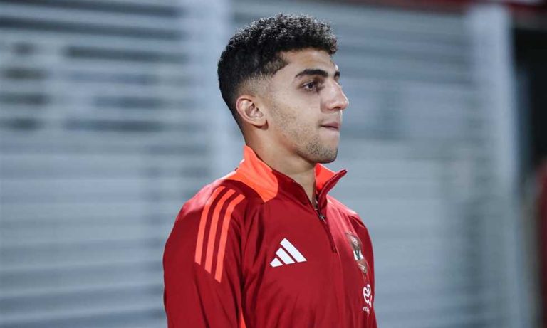 الأهلي يمهل قاسم باشا 48 ساعة لحسم صفقة كوكا
                
                أمهل النادي الأهلي نظيره التركي قاسم باشا مهلة من أجل إتمام صفقة أحمد نبيل "كوكا".
                الإثنين، 04 أغسطس 2025 - 22:35
