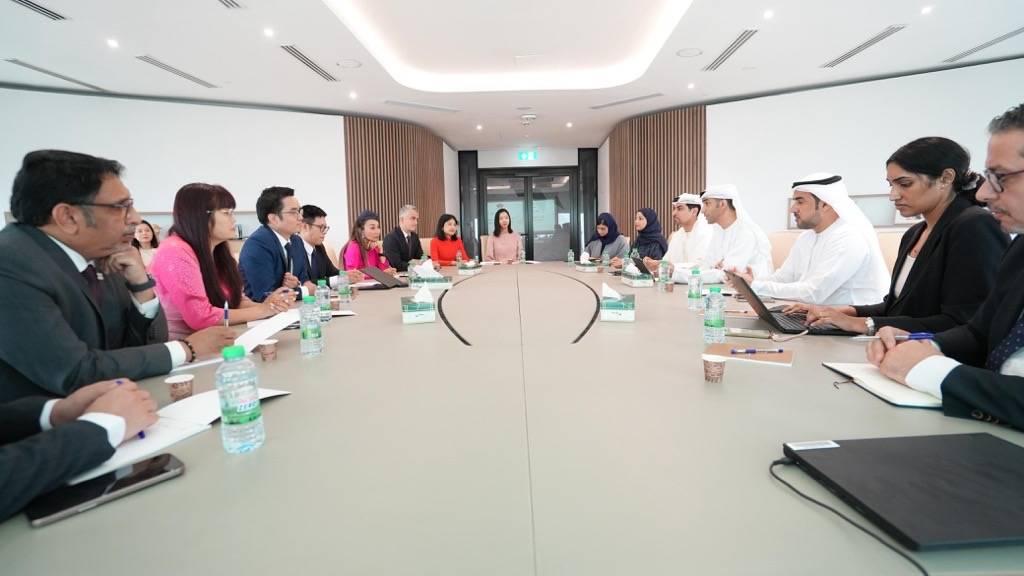 7.02 مليار دولار التجارة غير النفطية بين الإمارات وفيتنام في النصف الأول 2025