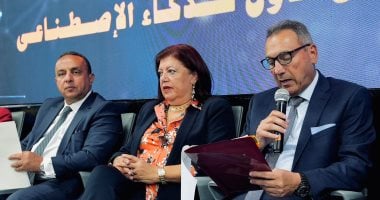 الذكاء الاصطناعي يتصدر القمة برئاسة محمد الإتربى في المنتدى العربي 2025