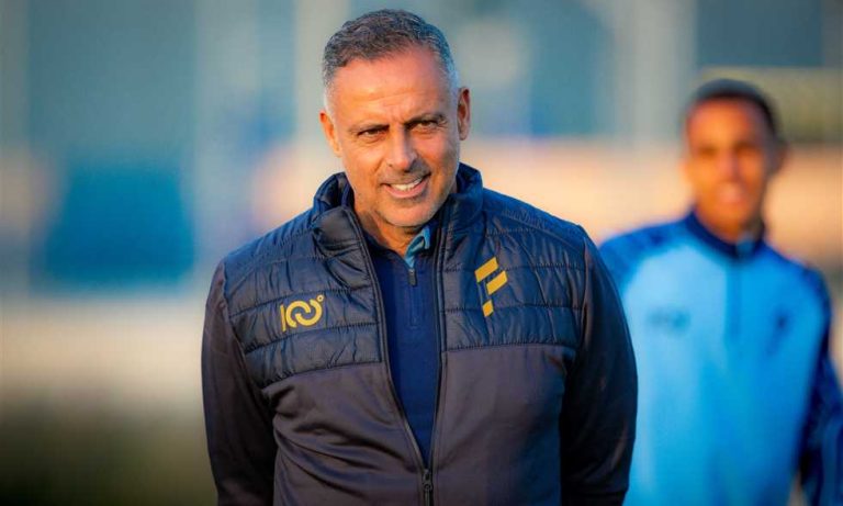 الزمالك يعلن تسوية مستحقات جوميز وجهازه المعاون
                
                أعلن نادي الزمالك تسوية مستحقات البرتغالي جوزيه جوميز المدير الفني الأسبق للفريق وجهازه المعاون.
                الخميس، 14 أغسطس 2025 - 23:26