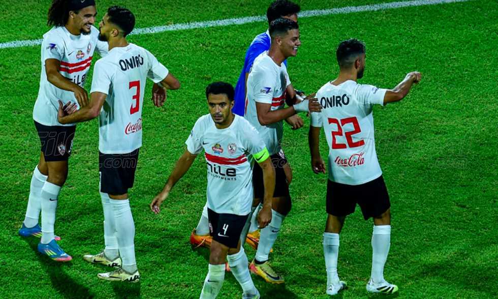 قرعة الكونفدرالية - الزمالك ينتظر الفائز من ديكاداها الصومالي والزمالة السوداني
                
                ينتظر الزمالك الفائز من مواجهة ديكاداها الصومالي والزمالة السوداني، لمواجهته في دور الـ32.
                السبت، 09 أغسطس 2025 - 13:25