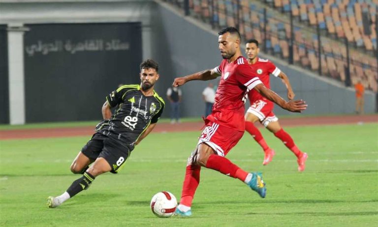 السقا: التعادل أمام الأهلي بطعم الفوز.. ولا أعلم سبب اعتذار حسام حسن فهو ليس كمتعب
                
                أشاد عبد الظاهر السقا المدير الرياضي بنادي مودرن سبورت بتعادل فريقه أمام الأهلي في افتتاح الدوري المصري.
                الإثنين، 11 أغسطس 2025 - 10:49