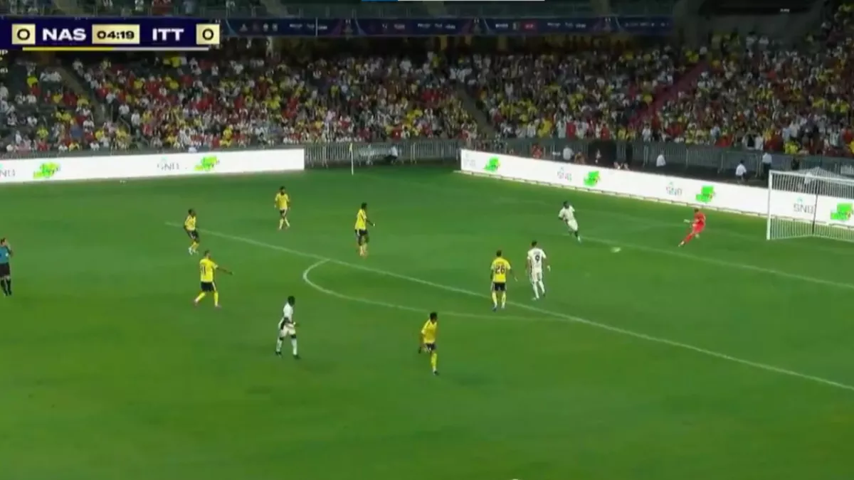 السوبر السعودي | خطأ فادح من بينتو يورط النصر وبنزيما يرد بهدية للأصفر !
