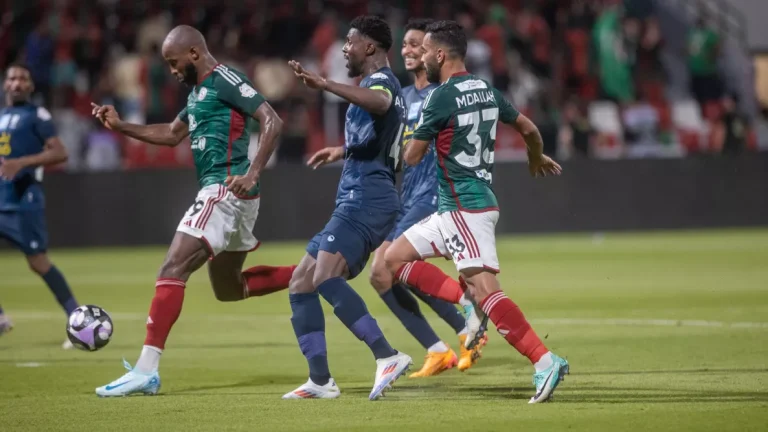 الاتفاق يعالج "ثغرات" الأهلي والنصر.. صفقة محلية تشعل الصيفية