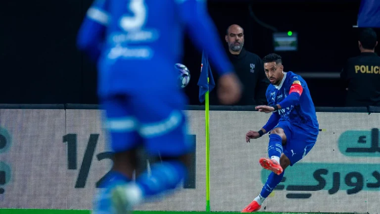 الصندوق يتدخل في صفقات الهلال.. "توضيح" يكشف السر للشارع الرياضي