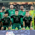 القادسية يخطف لاعب الأهلي في الصيفية رغم محاولات تجديد عقده