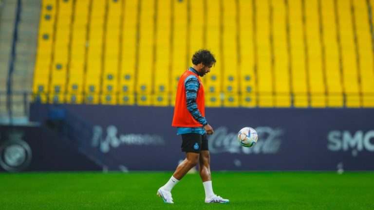 النصر يعلن رحيل الصليهم رسميا بنظام الإعارة