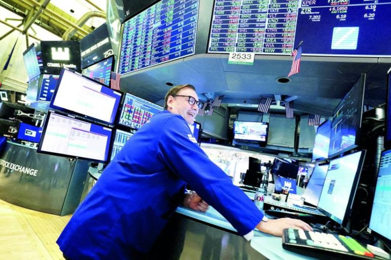 الأسهم العالمية تنتعش بدعم من نتائج «إنفيديا»