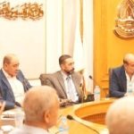 انفراجة للأزمات: تحسن أوضاع شركات المستلزمات الطبية مع هيئة الشراء الموحد