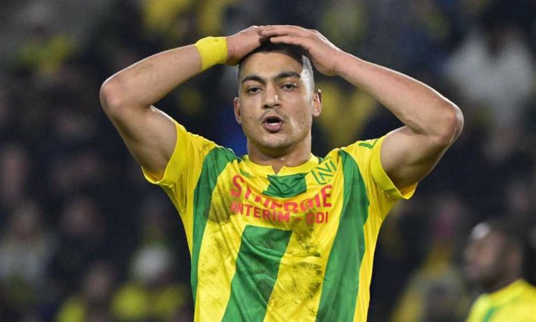 بمشاركة مصطفى محمد.. نانت يخسر أمام باريس سان جيرمان
                
                في الجولة الأولى من الدوري الفرنسي، تغلب باريس سان جيرمان على مضيفه نانت بهدف دون رد.
                الإثنين، 18 أغسطس 2025 - 00:32