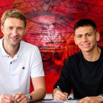 ليفركوزن يعلن ضم موهبة مانشستر سيتي
                
                أعلن نادي باير ليفركوزن يوم الخميس ضم كلاوديو إتشيفيري صانع ألعاب مانشستر سيتي.
                الخميس، 21 أغسطس 2025 - 16:10