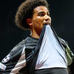 كيكر: ليفركوزن يضع شرطا أمام مارسيليا لبيع أمين عدلي
                
                لا يمانع باير ليفركوزن رحيل الجناح المغربي أمين عدلي هذا الصيف وسط عروض أوروبية أخرى.
                الإثنين، 11 أغسطس 2025 - 14:53