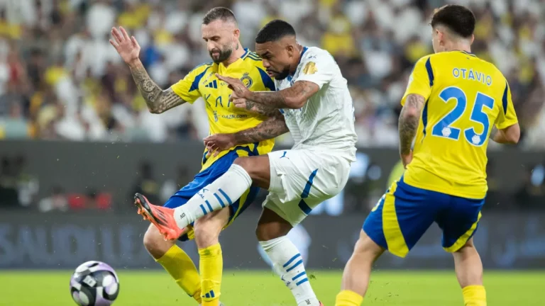 النصر "مبعثر" والهلال لا يمكن تقييمه .. بتال القوس يزلزل الشارع السعودي