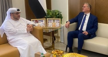 بحثاً عن تعزيز التعاون: وزير البترول يلتقي مدير الديوان الأميري بالفجيرة