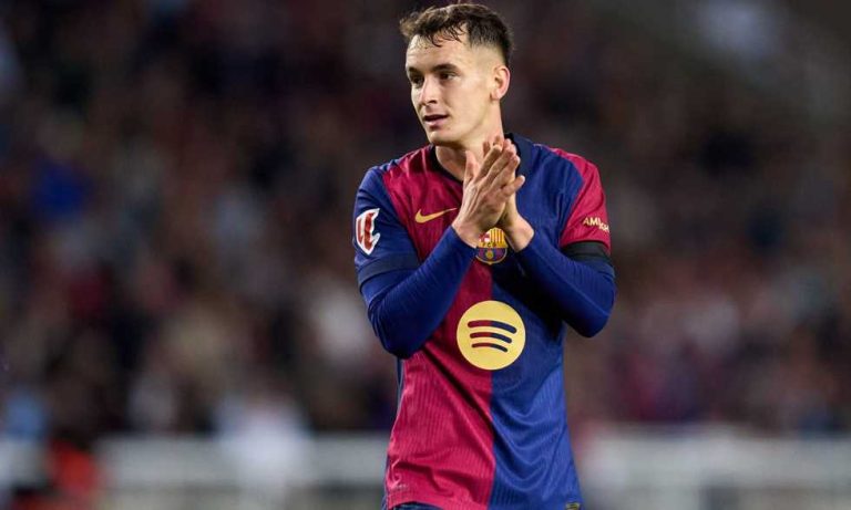 آس: برشلونة منفتح على بيع كاسادو لتسجيل راشفورد
                
                يستعد نادي برشلونة لبيع مارك كاسادو لاعب الفريق خلال فترة الانتقالات الصيفية الحالية. وبحسب صحيفة آس الإسبانية فإن برشلونة منفتح على بيع لاعبه لكي يتمكن من تسجيل ماركوس راشفورد صفقته الجديدة القادمة من مانشستر يونايتد. ووفقا...
                السبت، 02 أغسطس 2025 - 17:45