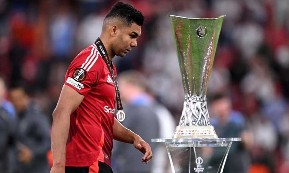 بنزيمة يوصي اتحاد جدة بالتعاقد مع كاسيميرو
                
                أوصى الفرنسي كريم بنزيمة قائد اتحاد جدة السعودي إدارة ناديه بالتعاقد مع البرازيلي كاسيميرو لاعب مانشستر يونايتد.
                الجمعة، 22 أغسطس 2025 - 17:12