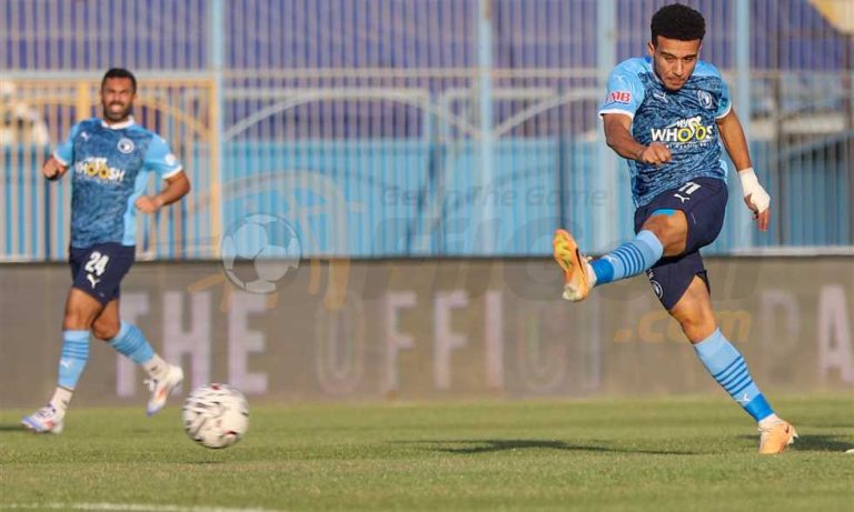 خبر في الجول - بيراميدز يتمسك باستمرار مصطفى فتحي بعد محادثات شفهية من الزمالك
                
                يتمسك نادي بيراميدز باستمرار مصطفى فتحي جناح الفريق خلال الموسم المقبل.
                الأحد، 03 أغسطس 2025 - 15:28