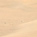 مركبة بيرسيفيرانس تكتشف بقع ضخمة محفورة بفعل الرياح على المريخ