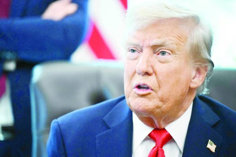 ترامب يهدد بفرض رسوم جمركية 200% على الصين حال وقف صادرات «المغناطيس»