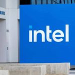 ترامب يعلن استحواذ إدارته على 10% من إنتل... والسهم يقفز 7%