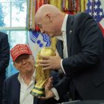 ترامب يعلن موعد قرعة كأس العالم 2026
                
                أعلن دونالد ترامب رئيس الولايات المتحدة الأمريكية موعد قرعة كأس العالم 2026، والتي تستضيفها الولايات المتحدة الأمريكية والمكسيك وكندا.
                الجمعة، 22 أغسطس 2025 - 22:45