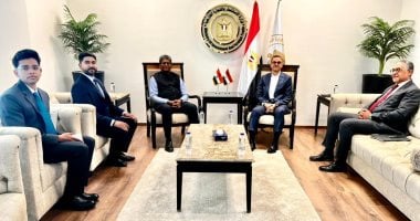 تعزيز العلاقات الاقتصادية وزير الاستثمار والسفير الهندي بالقاهرة