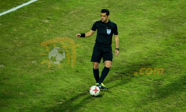 البنا حكما لمواجهة سيراميكا والزمالك.. وأمين عمر للمصري والاتحاد
                
                أعلنت لجنة الحكام باتحاد الكرة، عن قائمة حكام مباريات انطلاقة بطولة الدوري لموسم 2025 - 2026.
                الخميس، 07 أغسطس 2025 - 00:25