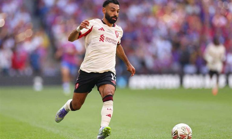 مباشر درع المجتمع - كريستال بالاس (2)-(2) ليفربول.. فرصة خطيرة من صلاح
                
                يقدم لكم FilGoal.com تغطية مباشرة لمواجهة كريستال بالاس ضد ليفربول في درع المجتمع الإنجليزي.
                الأحد، 10 أغسطس 2025 - 16:51