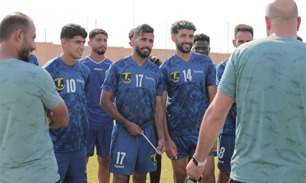 مباشر الدوري المصري - ك. الإسماعيلية (0)-(0) الجونة.. بداية اللقاء
                
                يقدم FilGoal.com تغطية حية ومباشرة لمباراة كهرباء الإسماعيلية ضد الجونة في الجولة الأولى من الدوري المصري.
                الأحد، 10 أغسطس 2025 - 17:49