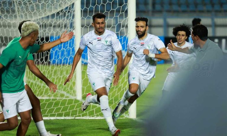 مباشر الدوري - حرس الحدود (0)-(0) المصري.. فرصة محققة
                
                يقدم لكم FilGoal.com تغطية مباشرة لمباراة حرس الحدود أمام المصري في الجولة الرابعة من بطولة الدوري، على استاد السويس.
                الثلاثاء، 26 أغسطس 2025 - 20:22