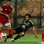 مصدر من لجنة الحكام لـ في الجول: تقرير الحكم يذهب للرابطة مباشرة.. وهذا موقفنا من شكوى الأهلي
                
                وتقدم الأهلي بشكوى ضد الحكم محمد معروف بسبب إشهار البطاقة الحمراء في وجه محمد هاني خلال لقاء الفريق ضد فاركو.
                الإثنين، 18 أغسطس 2025 - 11:58