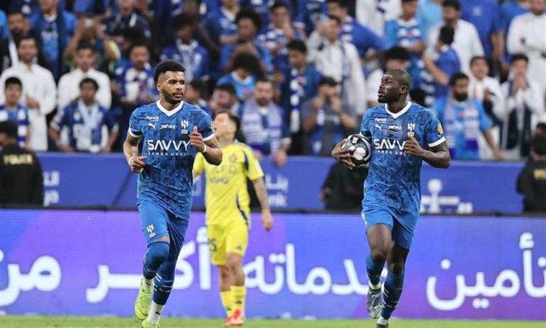 تقرير سعودي: تقلص فرص استمرار البليهي مع الهلال وسط ترحيب إنزاجي برحيله
                
                تقلصت فرص استمرار علي البليهي مدافع الهلال مع الفريق وسط ترحيب سيميوني إنزاجي المدير الفني للفريق برحيله.
                الثلاثاء، 12 أغسطس 2025 - 20:55