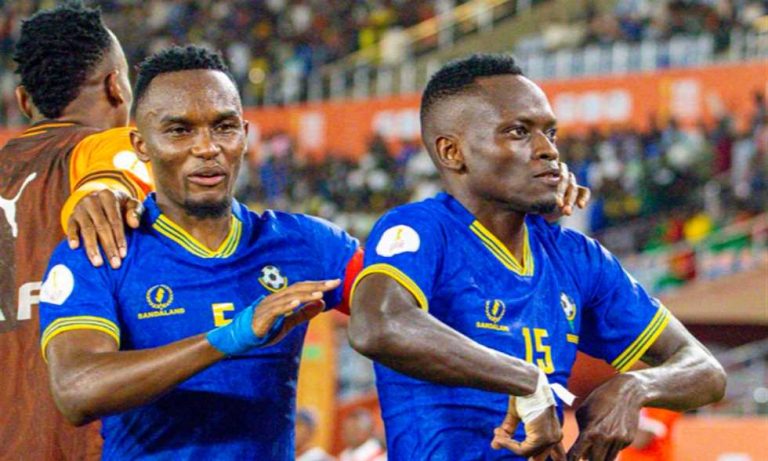 أمم إفريقيا للمحليين - تنزانيا تفوز على بوركينا فاسو في افتتاح البطولة
                
                فاز منتخب تنزانيا على منافسه بوركينا فاسو بهدفين دون رد في المباراة التي جمعتهما في افتتاح بطولة كأس أمم إفريقيا للمحليين.
                السبت، 02 أغسطس 2025 - 22:22