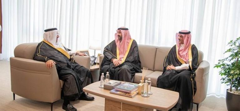 توسيع نطاق استخدام المخلفات في خلطات الإسفلت لتحقيق استدامة بيئية أفضل.