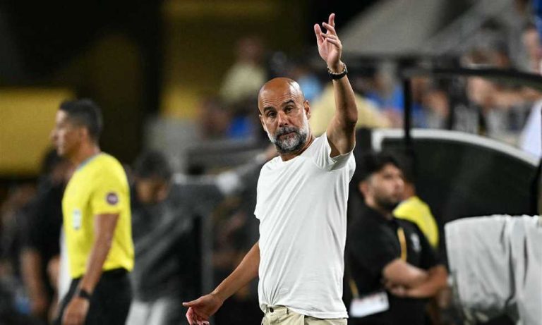 جوارديولا: أشعر بأننا سنقدم موسما جيدا.. ولست المدرب الذي يشكو كثيرا من قائمته
                
                أبدى بيب جوارديولا المدير الفني لـ مانشستر سيتي ثقته في فريقه وقدرتهم على تقديم موسم جيد.
                السبت، 30 أغسطس 2025 - 01:38