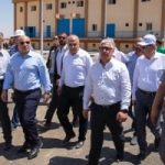 جولة تفقدية لرئيس اقتصادية قناة السويس في القنطرة غرب تعزز البنية التحتية والتنمية الاقتصادية