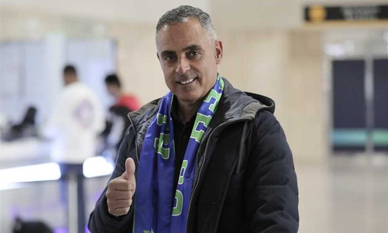 جوميز: كرة القدم غير عادلة والدليل السوبر السعودي.. والفتح لن ينافس على الدوري
                
                يؤمن جوزيه جوميز المدير الفني لفريق الفتح أن كرة القدم غير عادلة والنتيجة لا تعبر دائما عن الفريق الأفضل.
                الإثنين، 25 أغسطس 2025 - 14:02