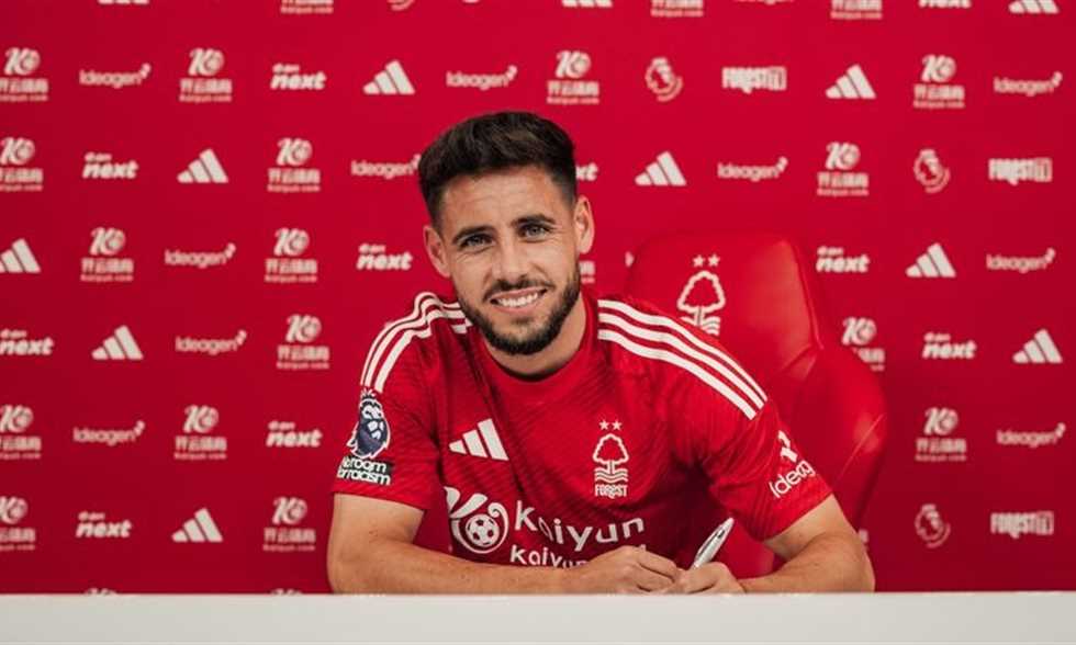 فوت ميركاتو: جيرونا يقترب من ضم أليكس مورينو لاعب أستون فيلا
                
                اقترب جيرونا من ضم أليكس مورينو لاعب أستون فيلا خلال فترة الانتقالات الشتوية الحالية.
                الأربعاء، 20 أغسطس 2025 - 16:42