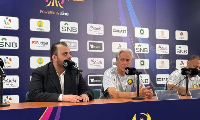 مؤتمر جيسوس: بالنسبة لي تغلبنا على اتحاد جدة 3-1.. وقطفنا أول ثمرة بعد عمل 25 يوما
                
                يرى جورجي جيسوس المدير الفني لفريق النصر أن فريقه تغلب على اتحاد جدة بثلاثة أهداف مقابل هدف واحد ولا يوافق على قرار الحكم بإلغاء الهدف الثالث.
                الثلاثاء، 19 أغسطس 2025 - 18:18