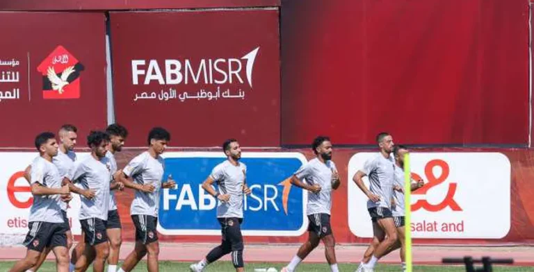 حادث سير لحارس الأهلي قبل مواجهة غزل المحلة